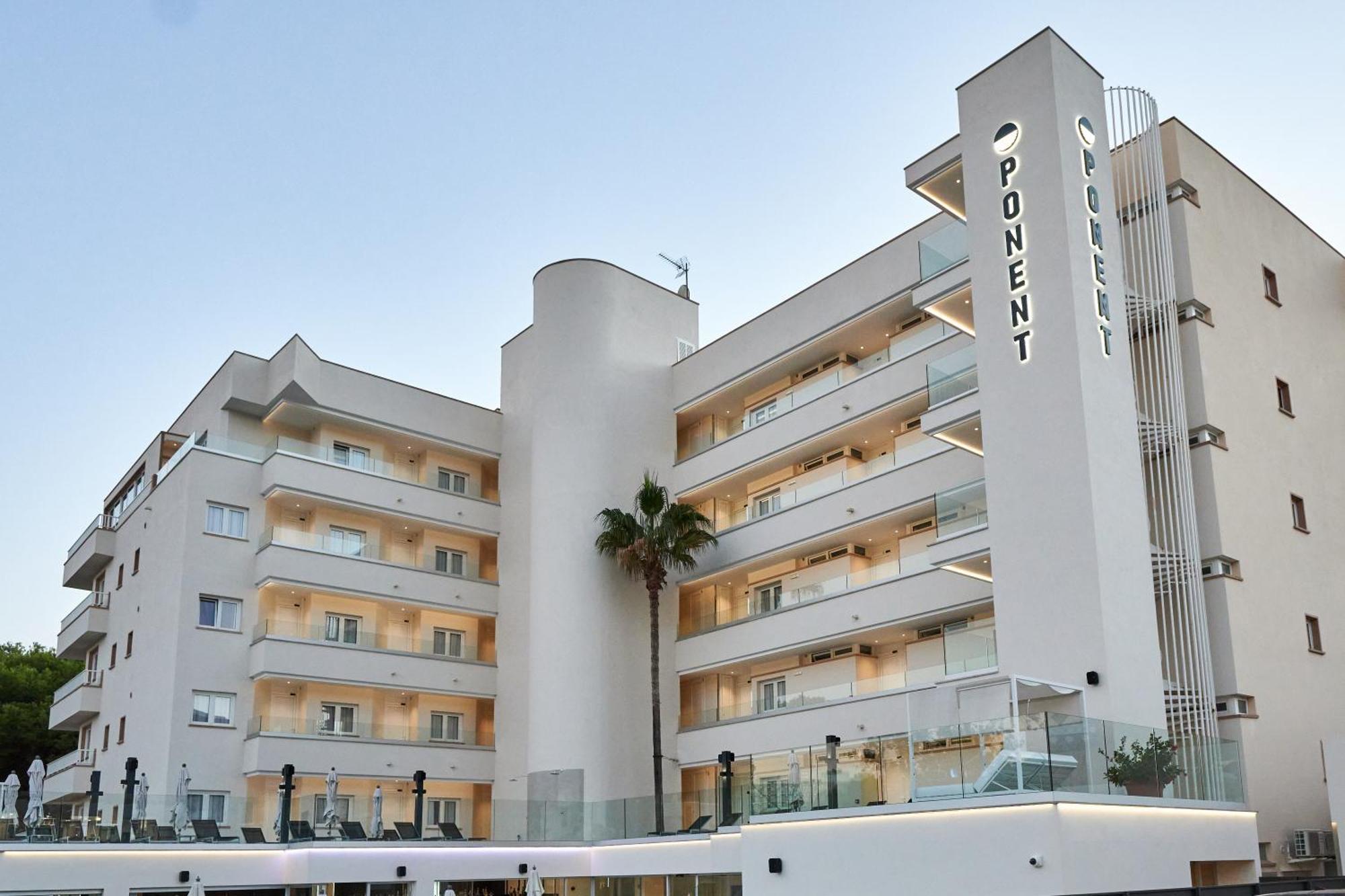 Apartamentos Ponent Peguera Exteriör bild